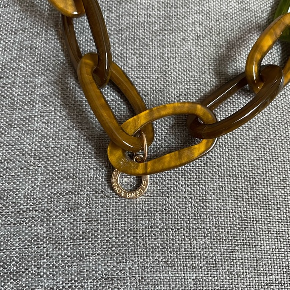 Chunky Composite and Gold Metal Link Necklace - Picture 5 of 5